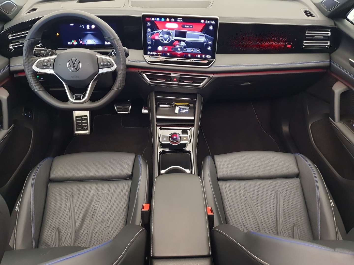 Volkswagen TIGUAN EHybrid R-Line - 2026 - Joinsteer - #2