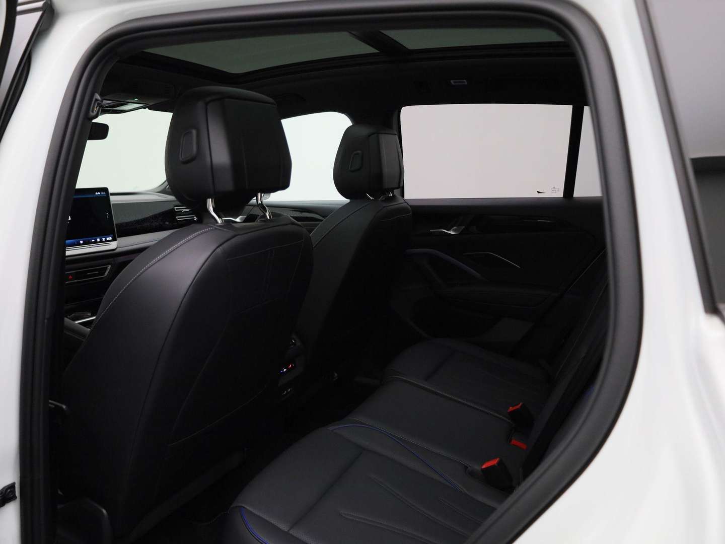 Volkswagen TIGUAN EHybrid R-Line Edition - 2025 - Joinsteer - #10