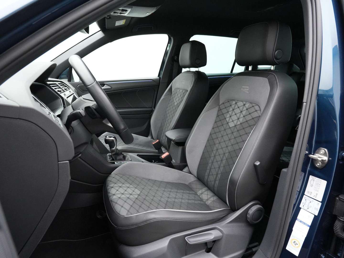 Volkswagen TIGUAN EHybrid R-Line - 2023 - Joinsteer - #3