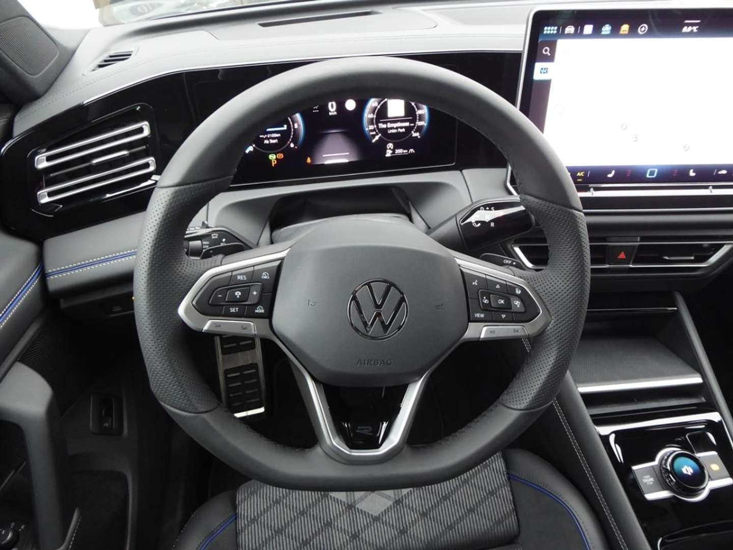 Volkswagen TIGUAN R-Line - 2026 - Joinsteer - #11