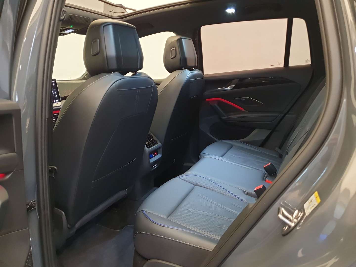 Volkswagen TIGUAN EHybrid R-Line - 2026 - Joinsteer - #23