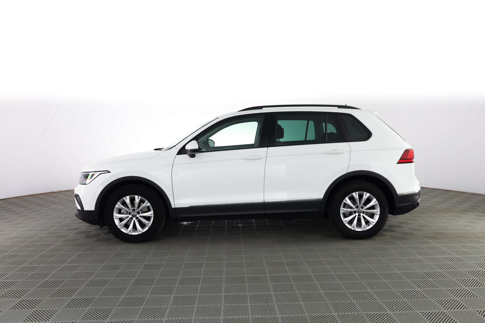 Volkswagen TIGUAN TDI Life - 2023 - Joinsteer - #5