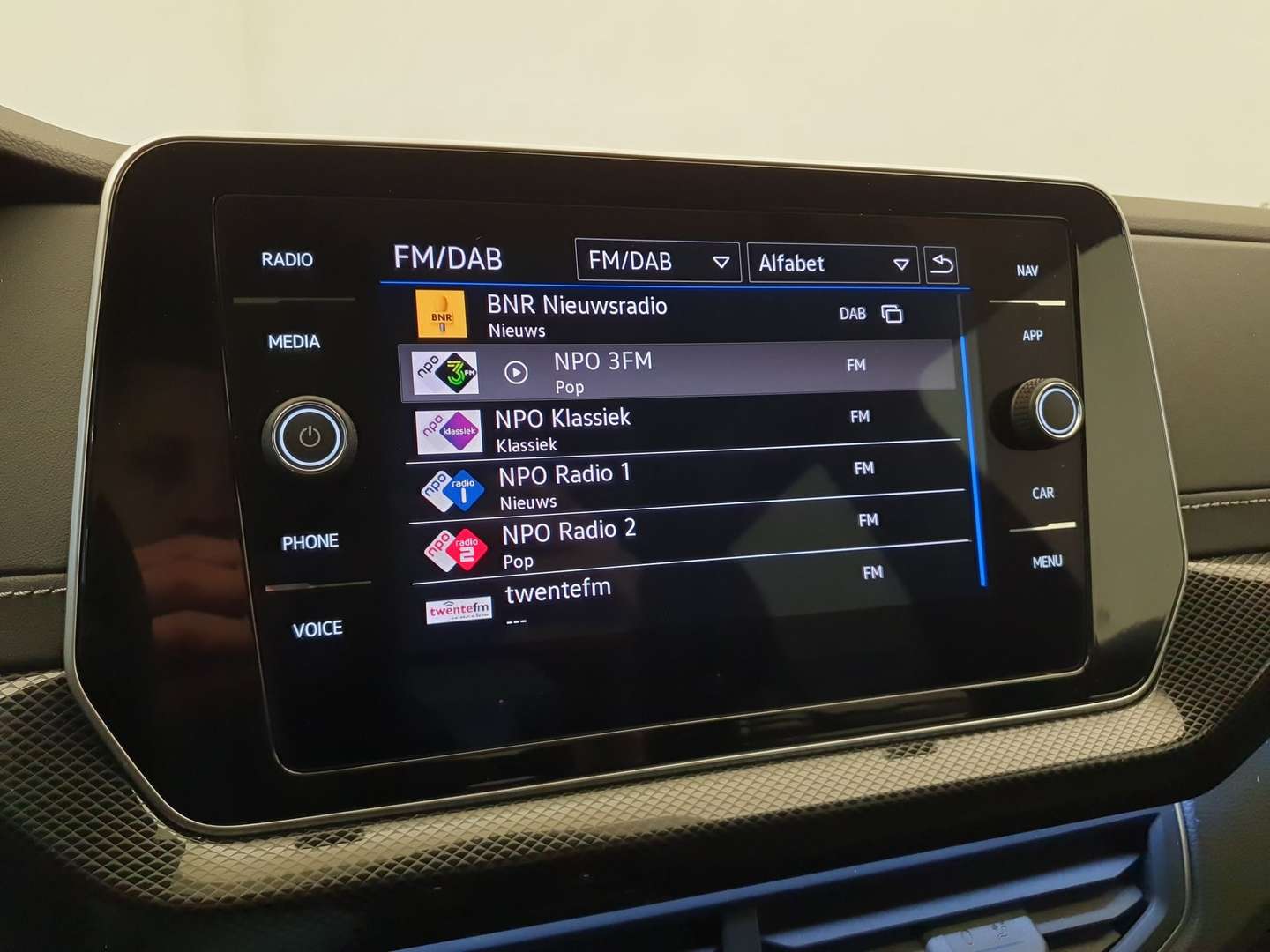 Volkswagen T-CROSS R-Line - 2025 - Joinsteer - #16