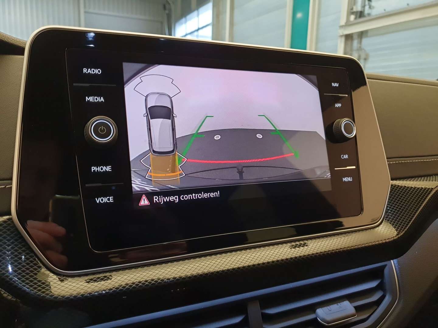 Volkswagen T-CROSS R-Line - 2025 - Joinsteer - #18