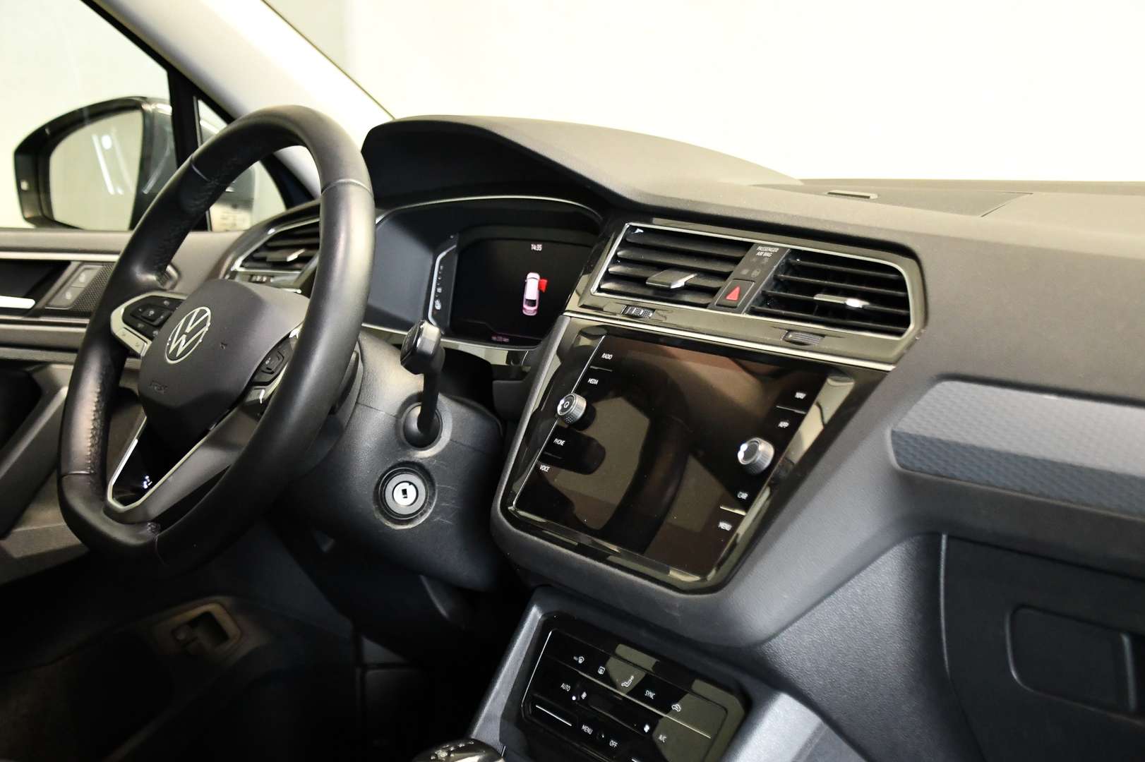 Volkswagen TIGUAN Hybrid - 2023 - Joinsteer - #25