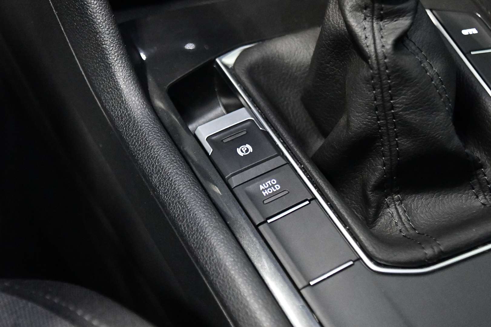 Volkswagen TIGUAN Hybrid - 2023 - Joinsteer - #38