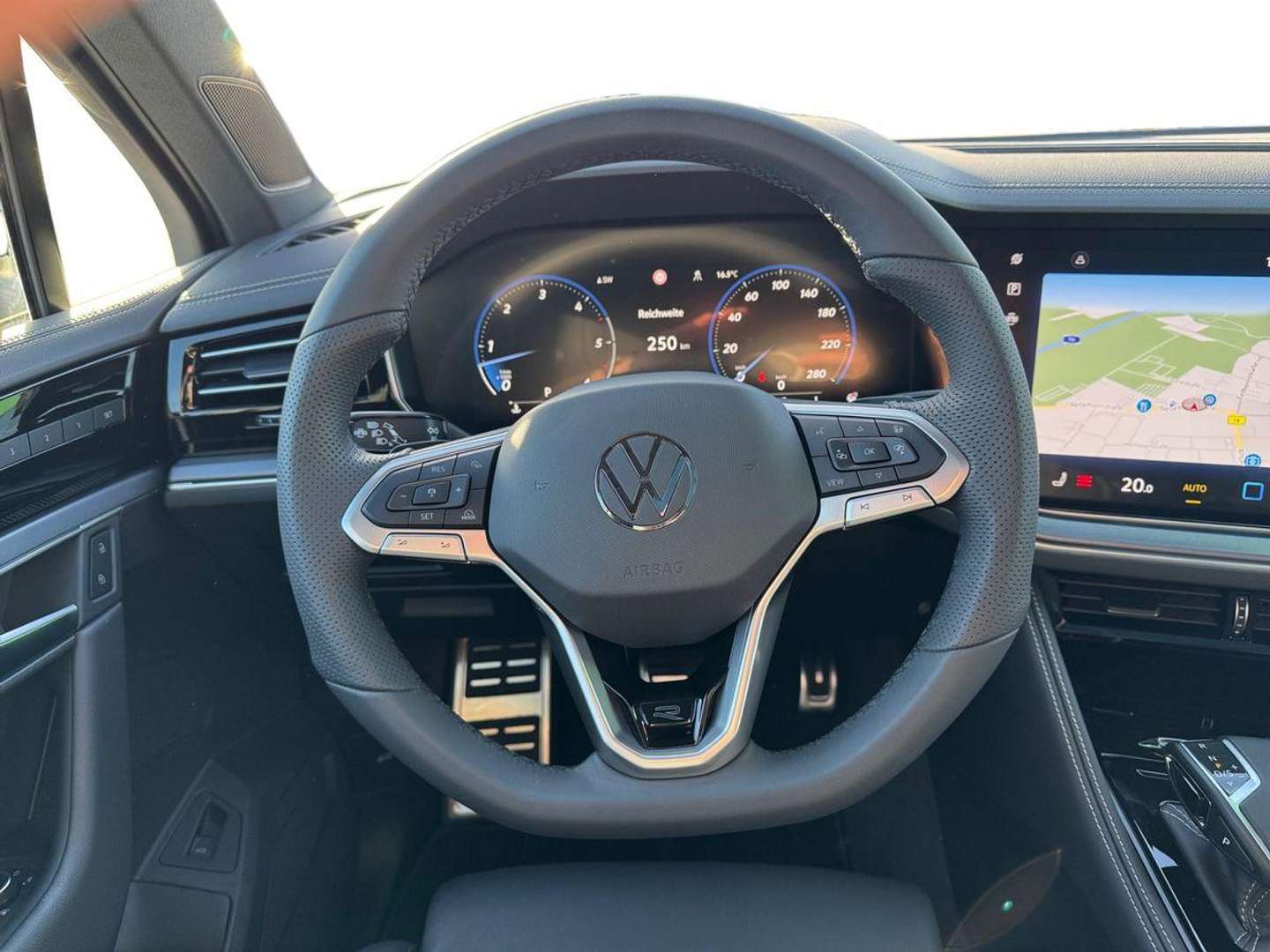 Volkswagen Touareg TDI 4Motion R-Line - 2025 - Joinsteer - #7