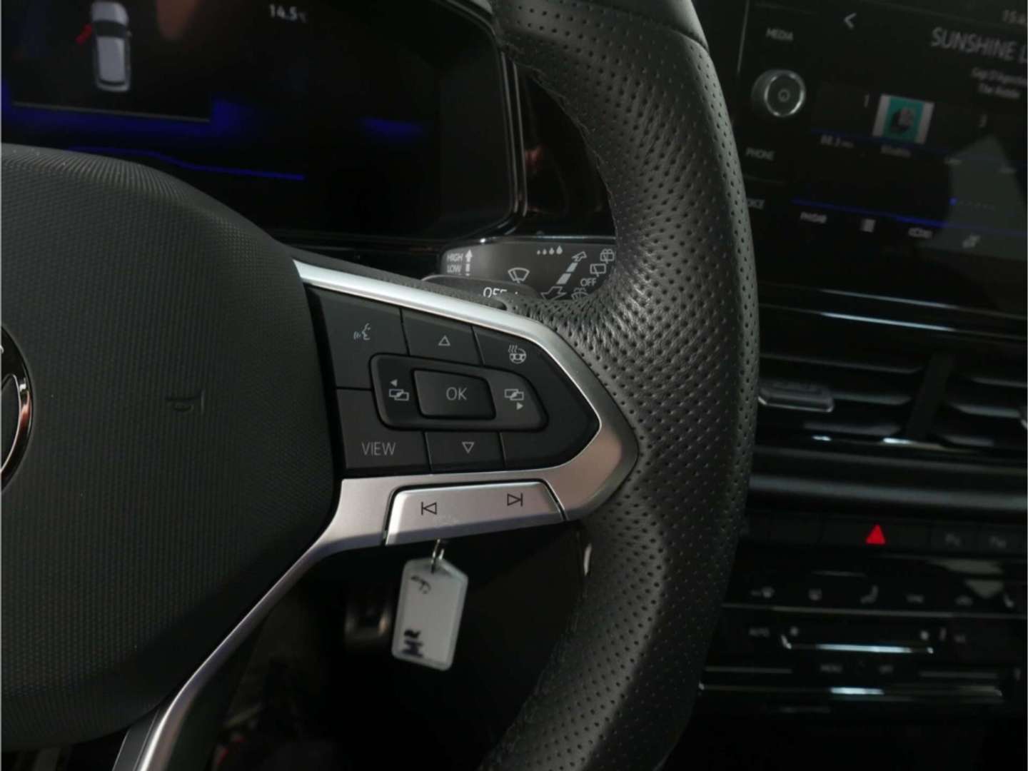 Volkswagen T-Roc 4Motion R-Line - 2024 - Joinsteer - #16