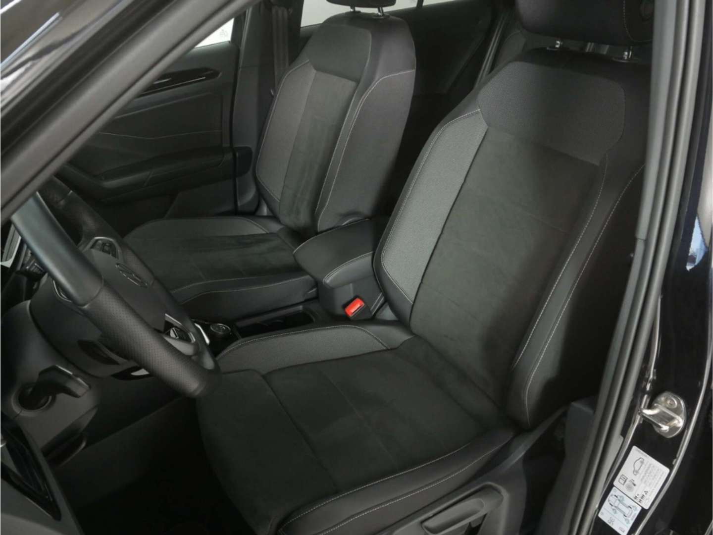 Volkswagen T-Roc 4Motion R-Line - 2024 - Joinsteer - #18