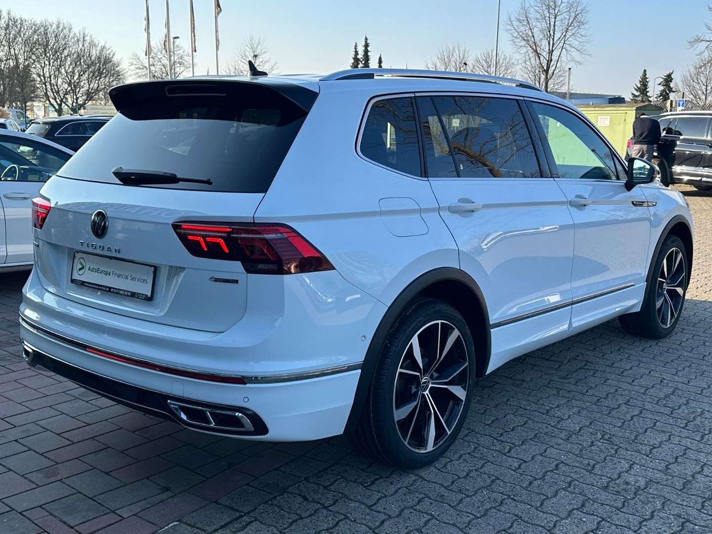 Volkswagen TIGUAN 4Motion R-Line - 2023 - Joinsteer - #2