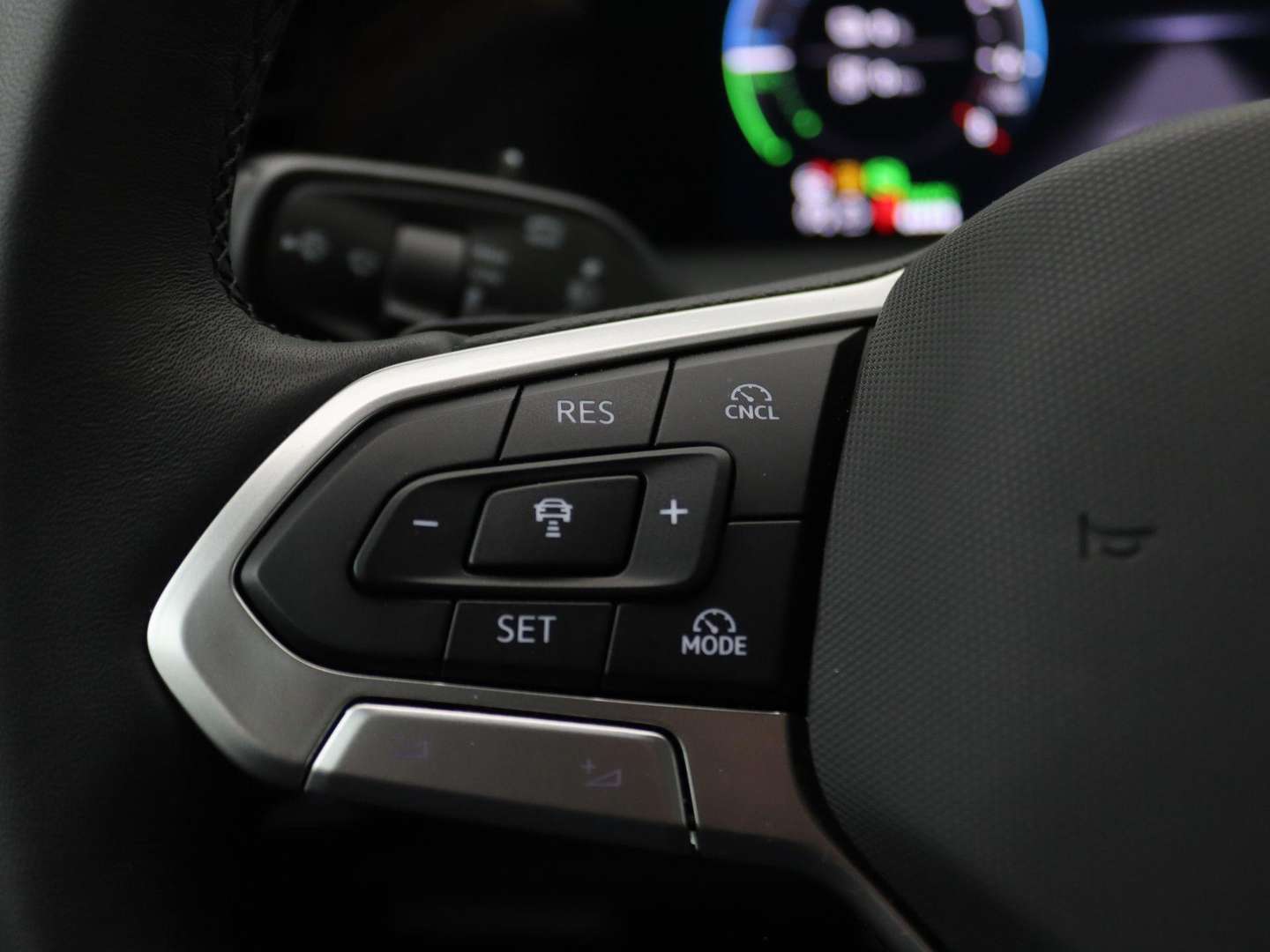 Volkswagen T-CROSS EHybrid Life Edition - 2025 - Joinsteer - #17
