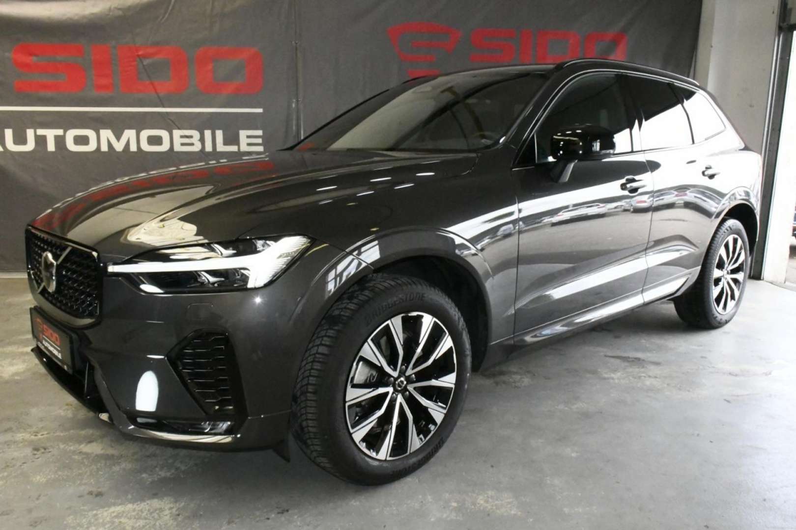 Volvo XC60 B5 Plus - 2023 - Joinsteer - #1