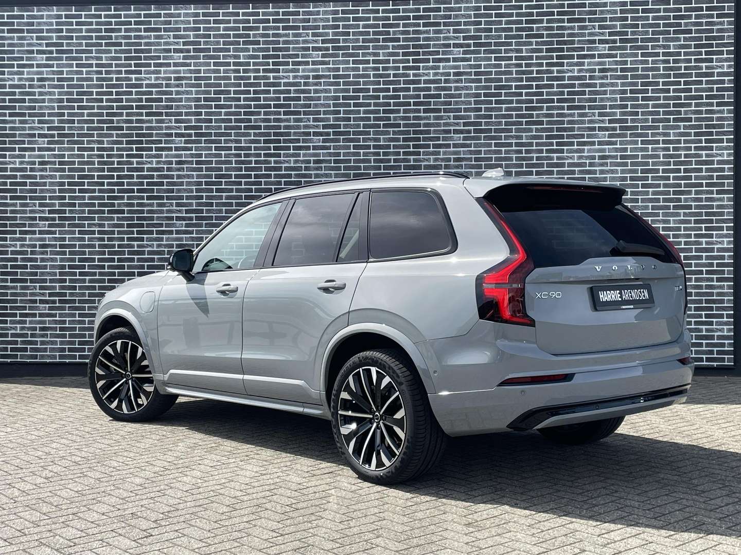 Volvo XC90 T8 Plus - 2025 - Joinsteer - #1