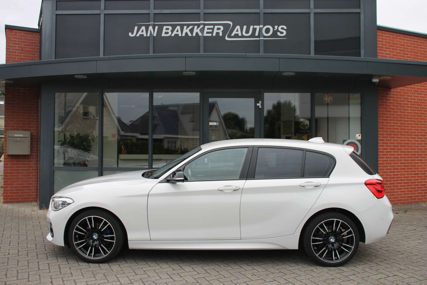 BMW Série 1 118i Executive - 2018 - Joinsteer - #6