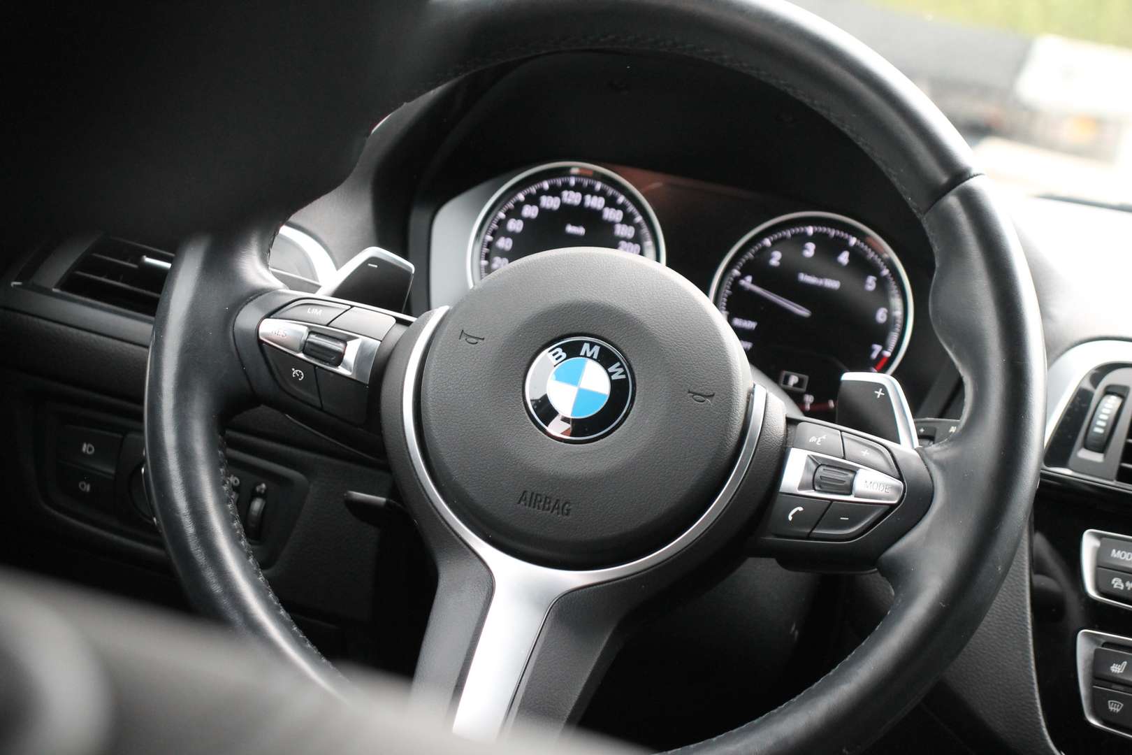 BMW Série 1 118i Executive - 2018 - Joinsteer - #10