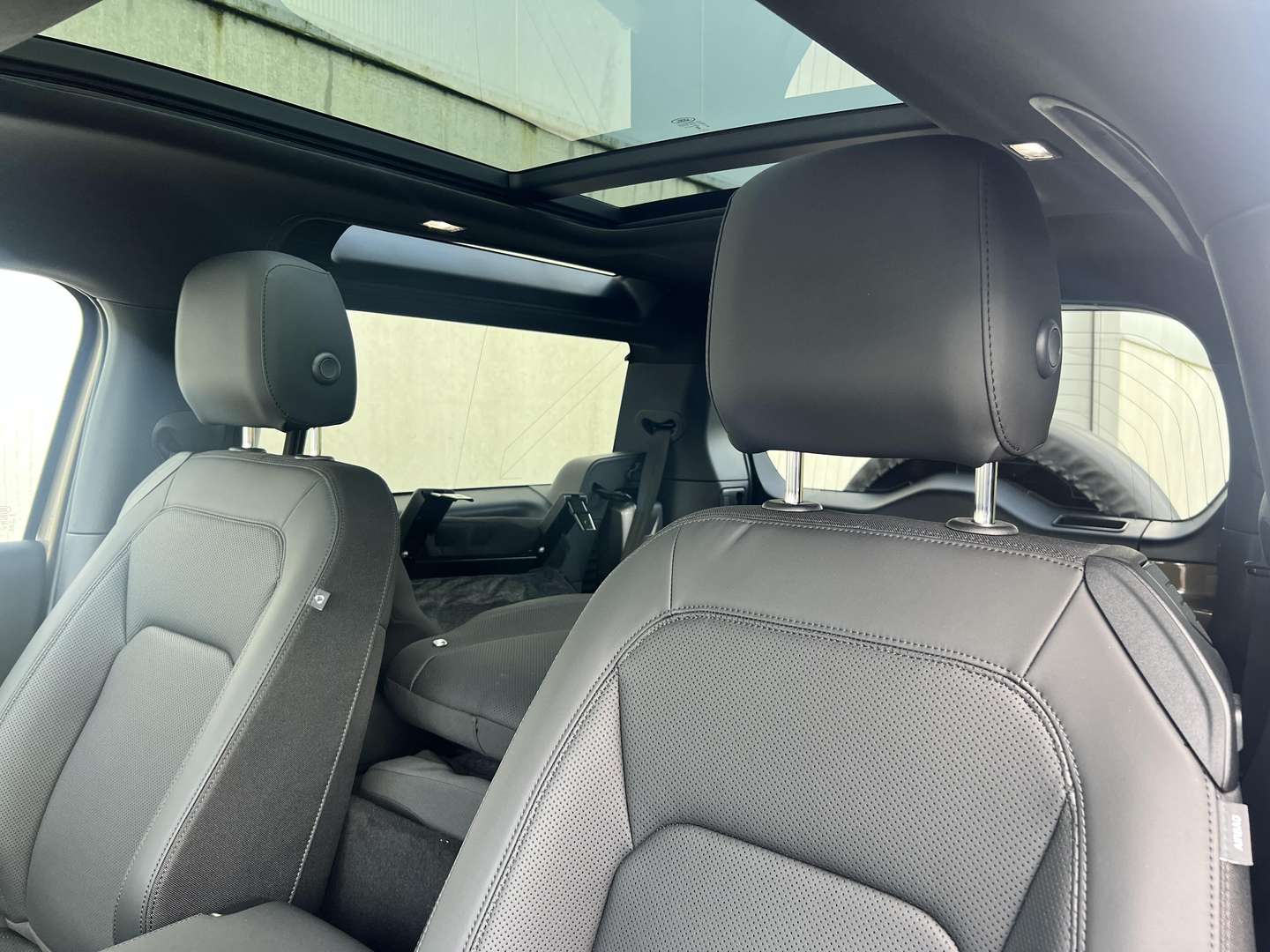 Land Rover Defender D200 S - 2025 - Joinsteer - #12