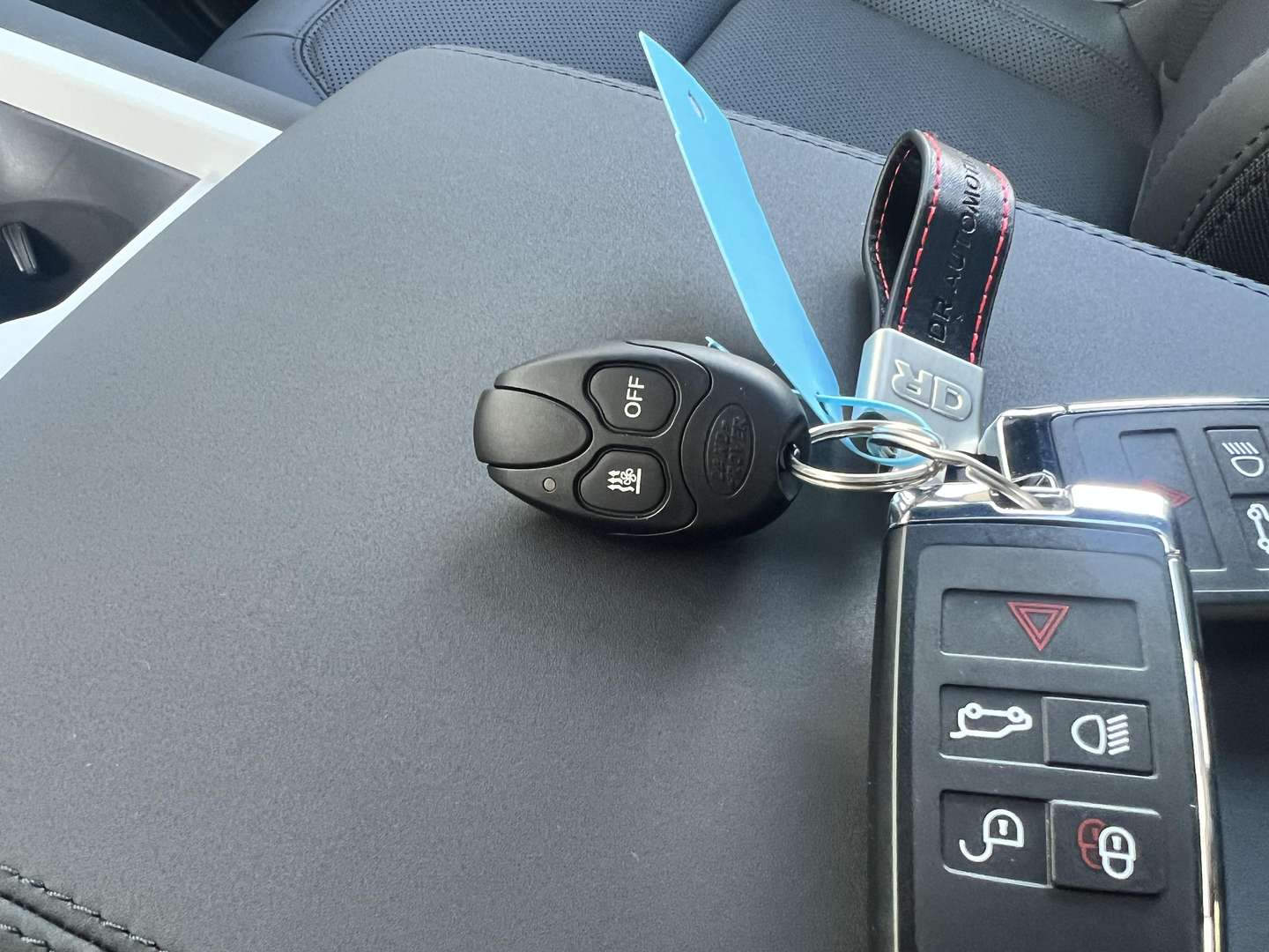 Land Rover Defender D200 S - 2025 - Joinsteer - #26