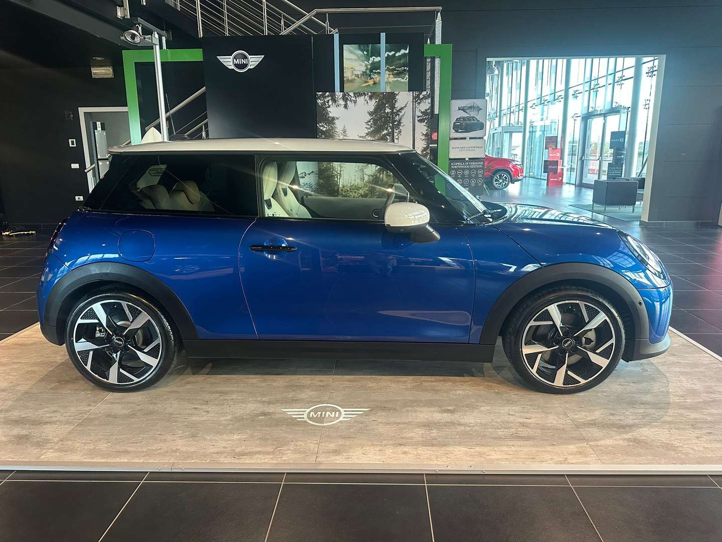 Mini Hatch 3 Portes Favoured Cooper S - 2025 - Joinsteer - #1