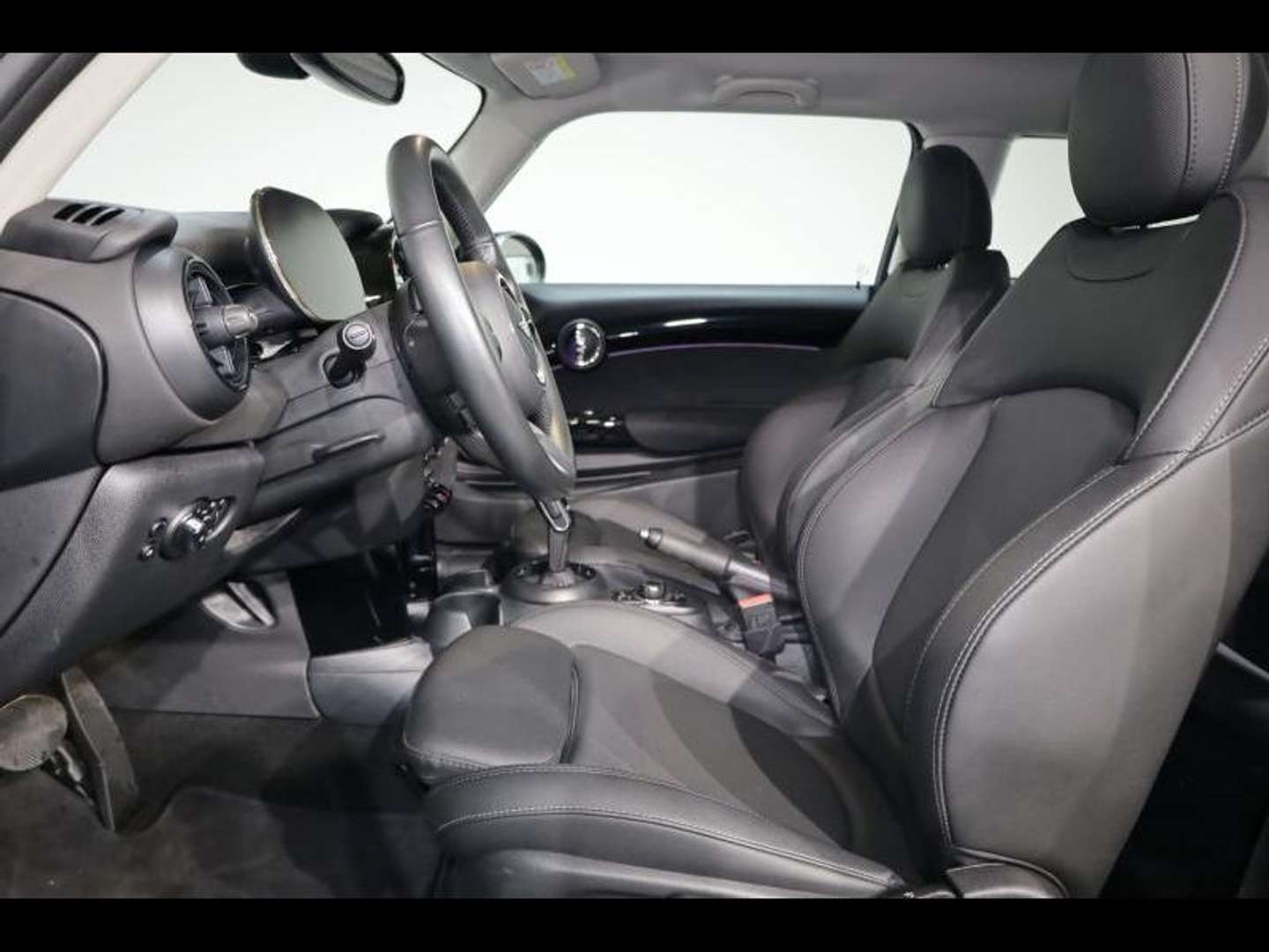 Mini Hatch 3 Portes Cooper - 2024 - Joinsteer - #9