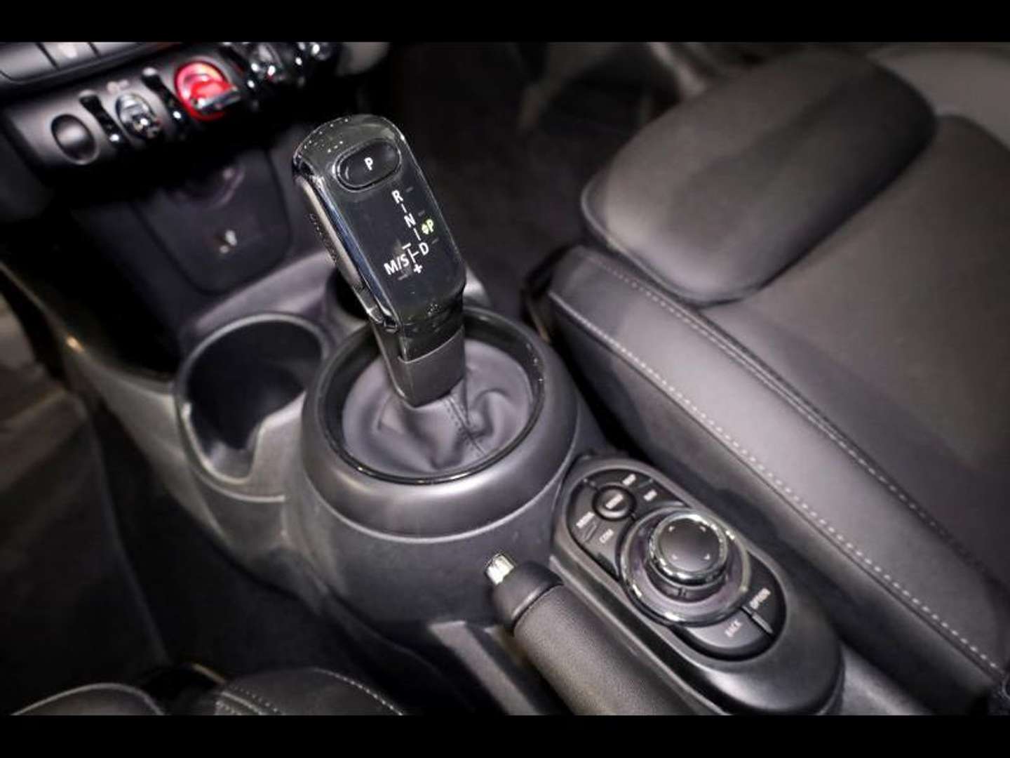 Mini Hatch 3 Portes Cooper - 2024 - Joinsteer - #13