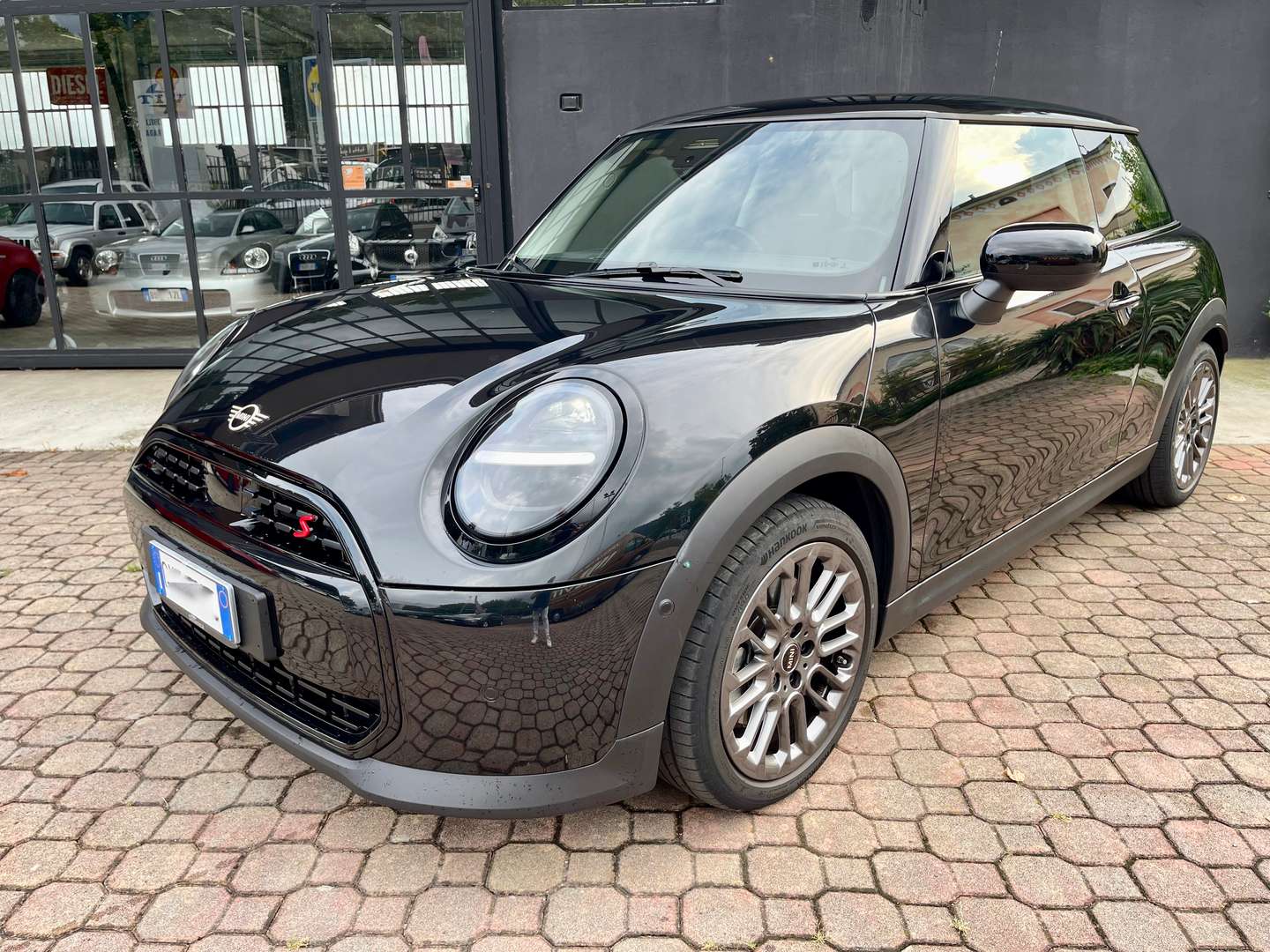 Mini 3 Portes Essential Cooper S - 2024 - Joinsteer - #1