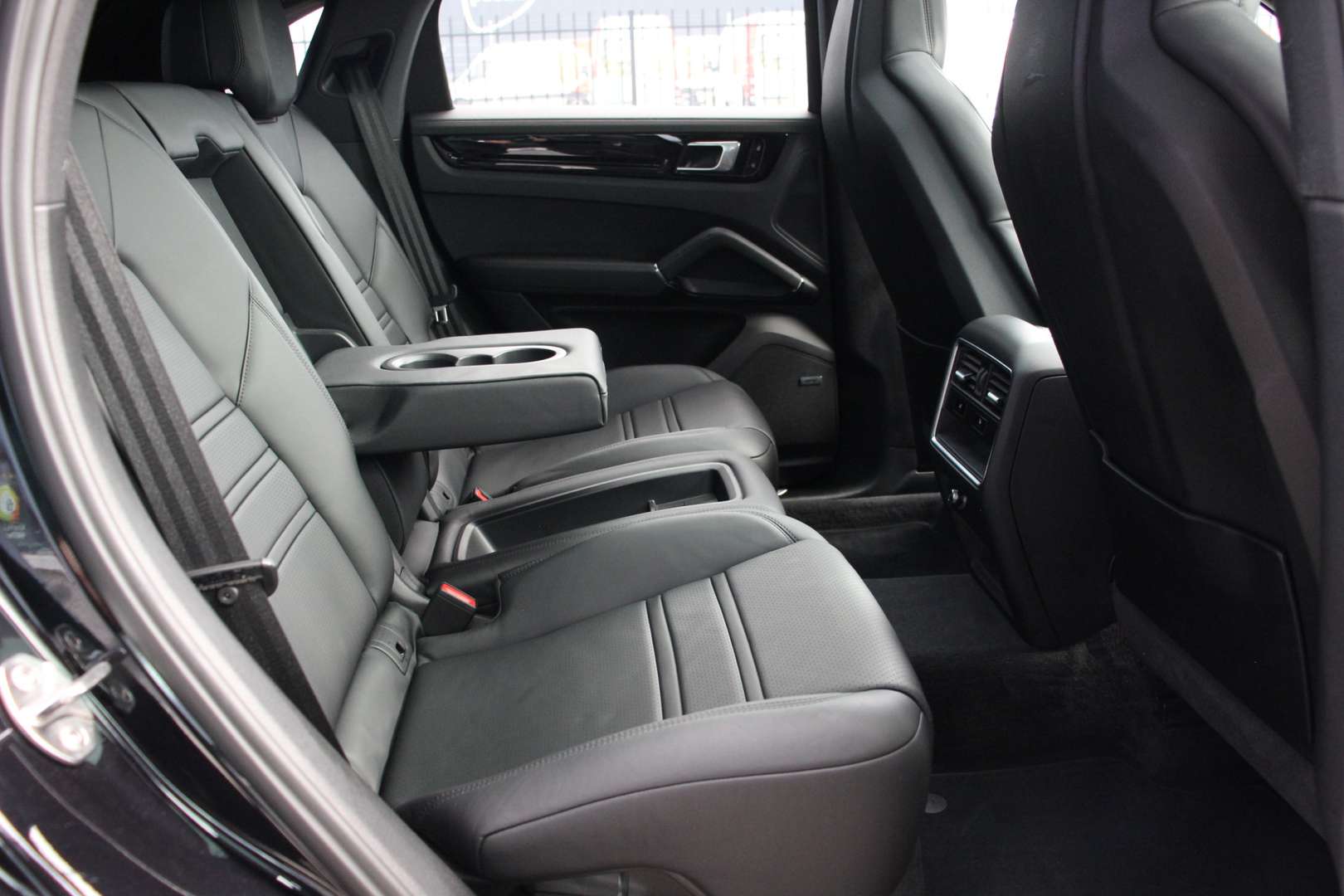 Porsche Cayenne Coupé E-Hybrid - 2020 - Joinsteer - #14