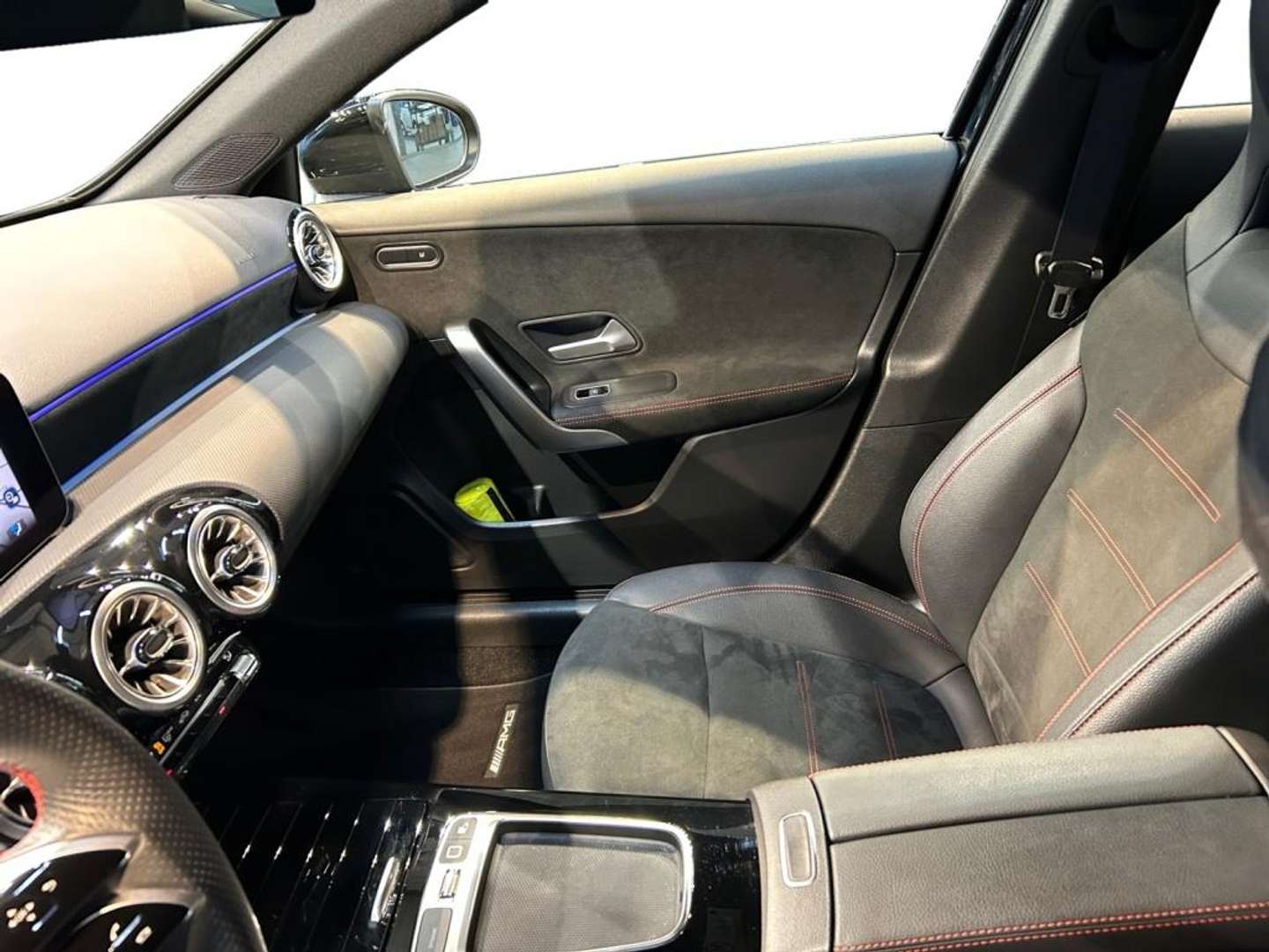 Mercedes Classe A 200 200 Night Edition - 2024 - Joinsteer - #4