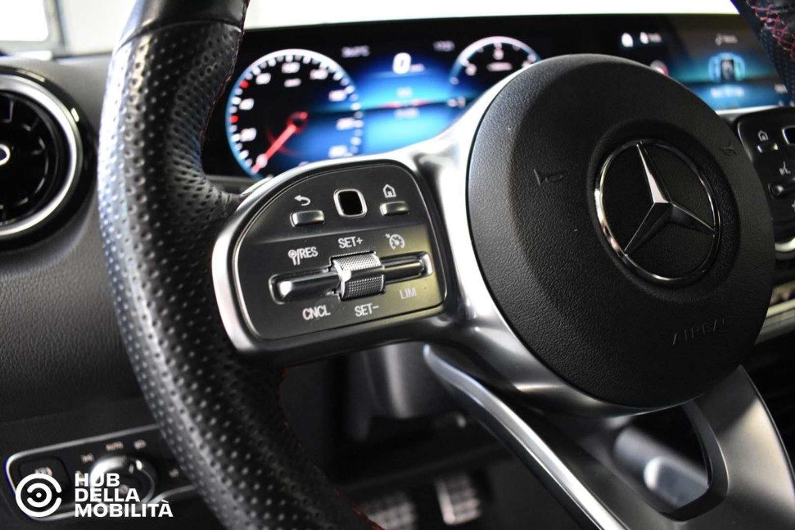 Mercedes GLB 200 Premium - 2023 - Joinsteer - #21