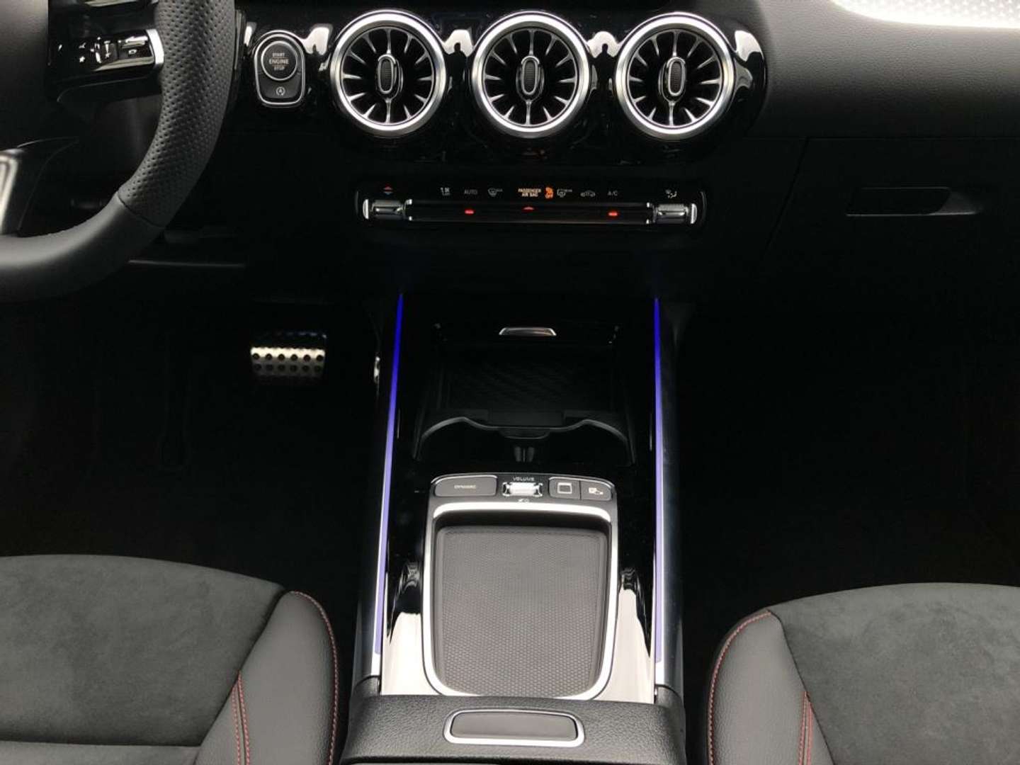 Mercedes GLA 180 AMG Line - 2025 - Joinsteer - #13