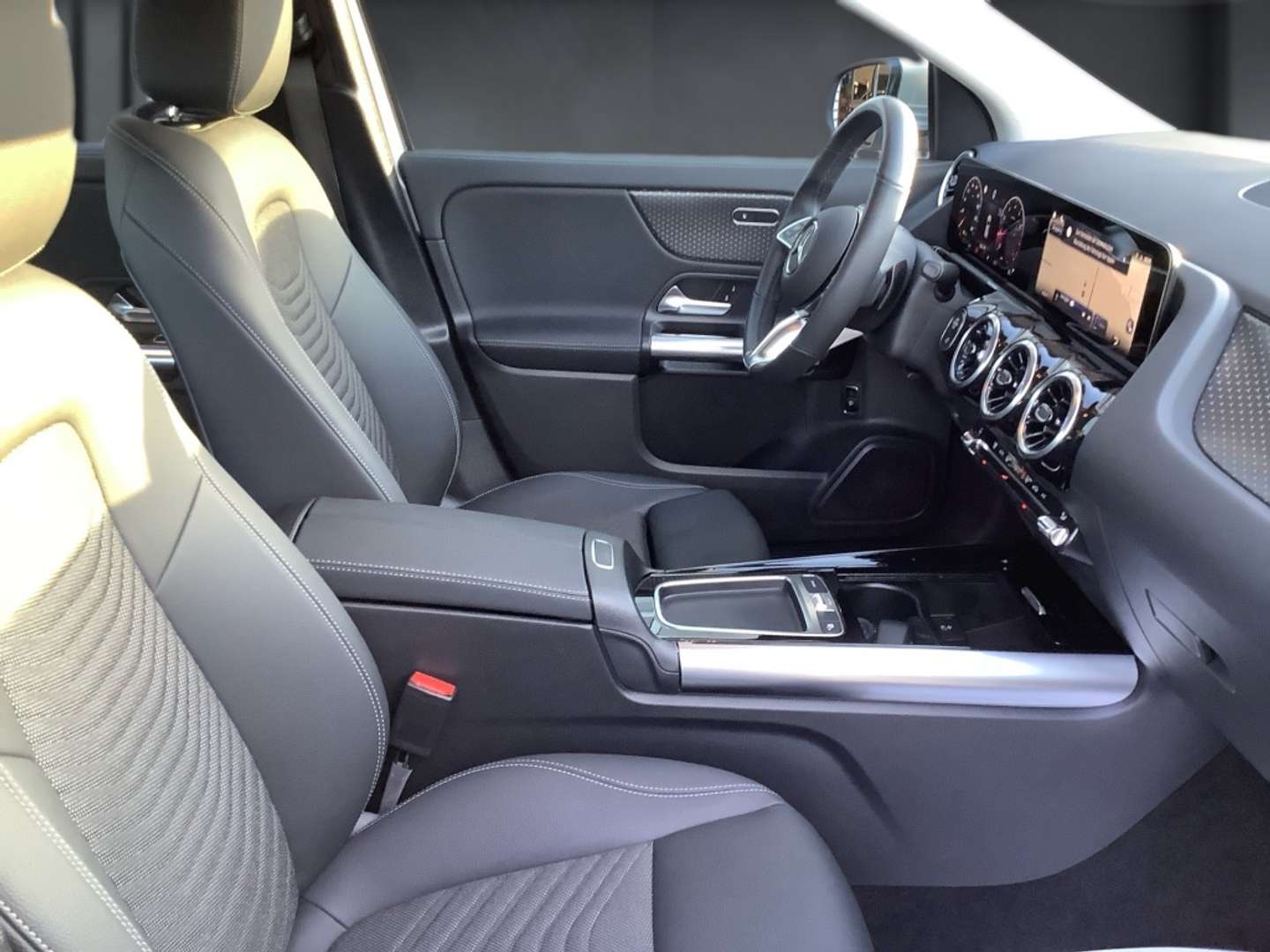 Mercedes GLA 180 Progressive - 2024 - Joinsteer - #11