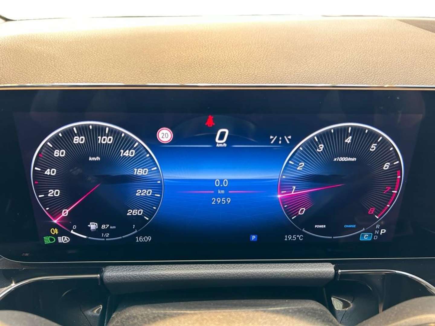 Mercedes GLA 200 Premium - 2024 - Joinsteer - #9