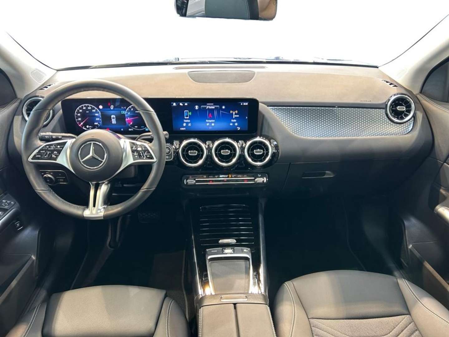 Mercedes GLA 200 Premium - 2024 - Joinsteer - #14