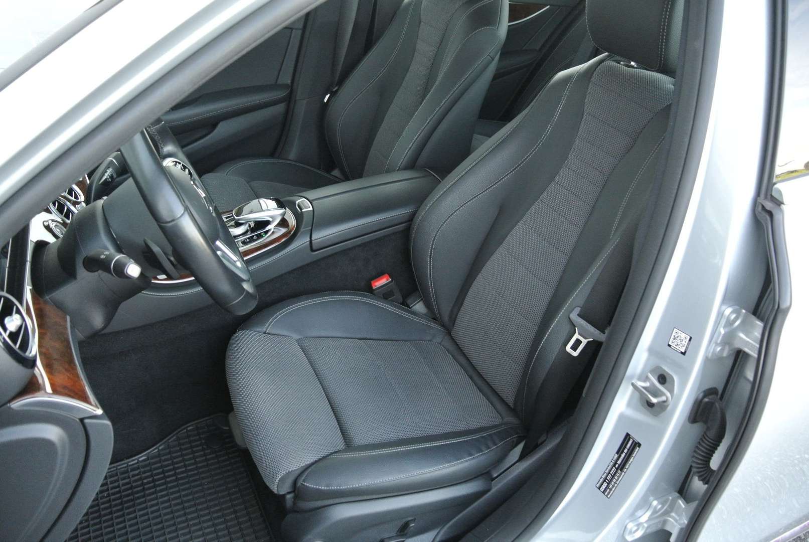 Mercedes Classe E 200 AMG Line - 2019 - Joinsteer - #10