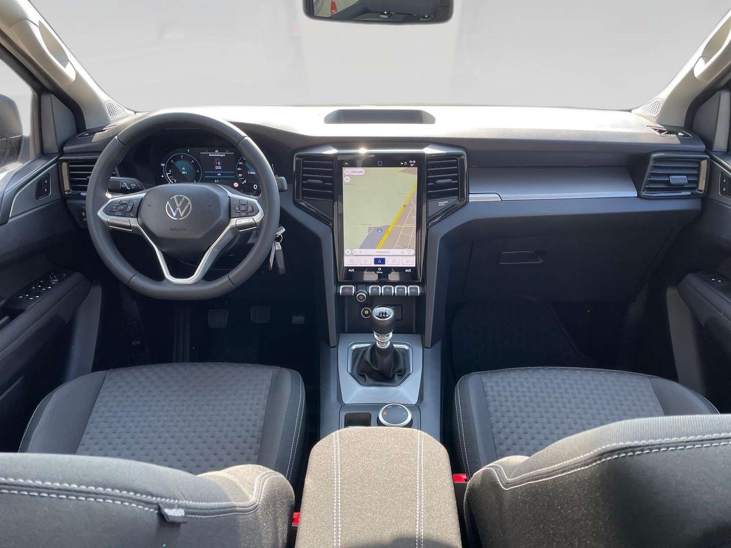 Volkswagen Amarok TDI Life - 2025 - Joinsteer - #12