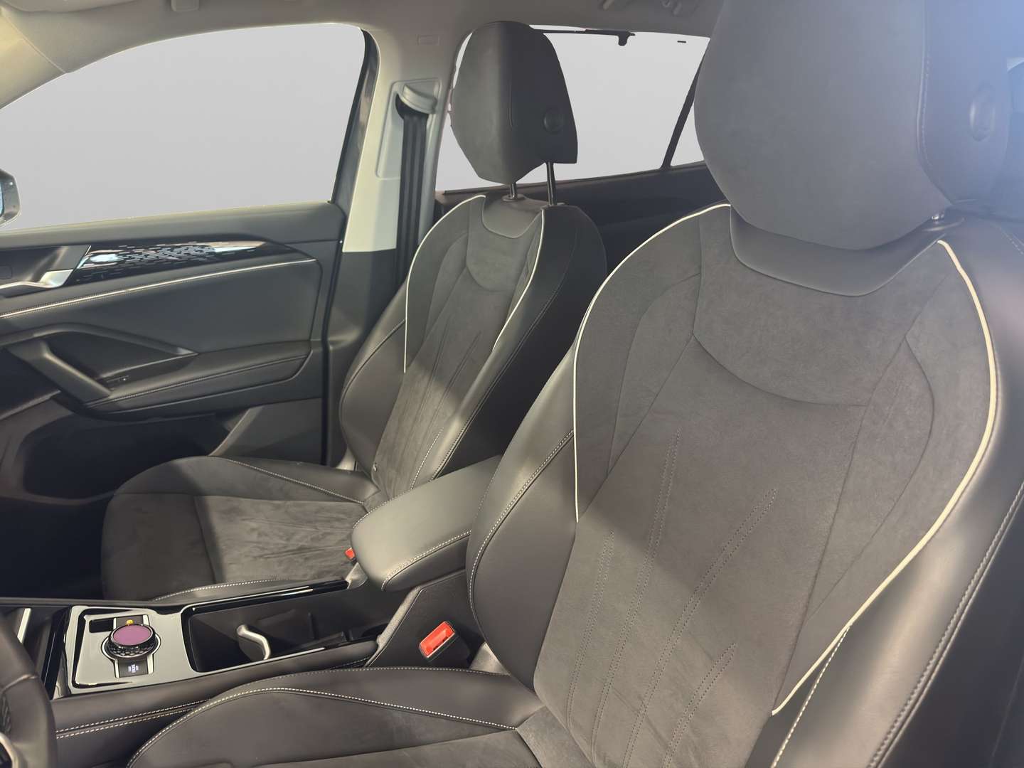 Volkswagen Tayron EHybrid Elegance - 2025 - Joinsteer - #9