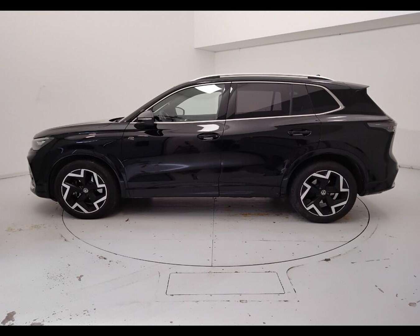 Volkswagen TIGUAN R-Line - 2025 - Joinsteer - #3