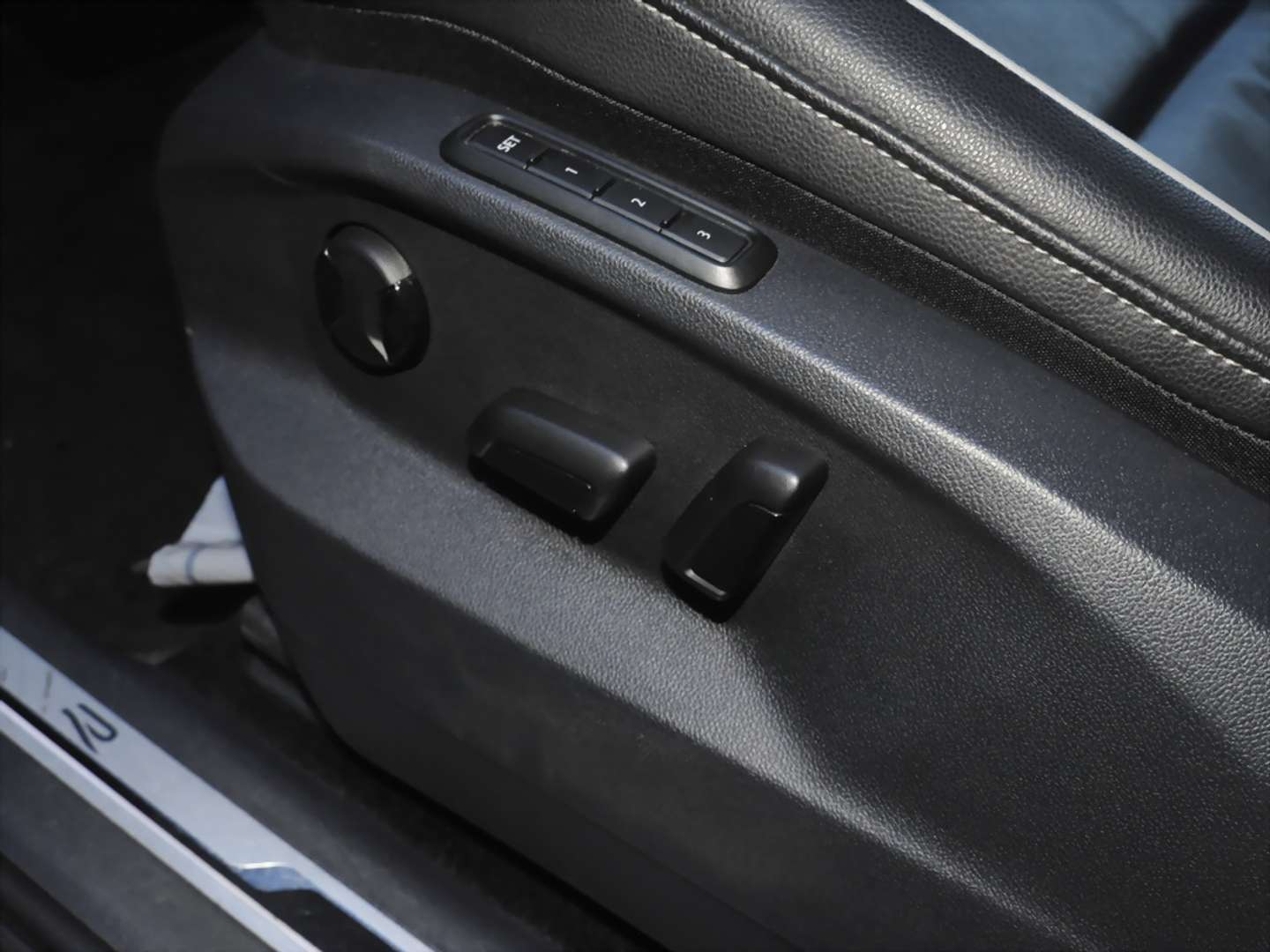 Volkswagen TIGUAN Hybrid R-Line - 2022 - Joinsteer - #9