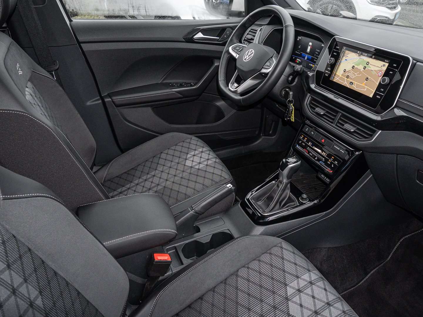 Volkswagen T-CROSS R-Line - 2025 - Joinsteer - #8