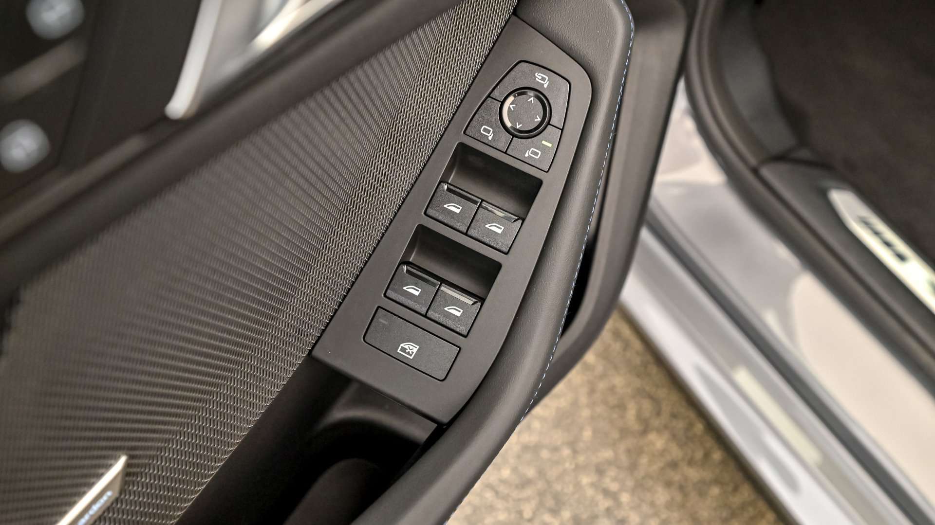 BMW 120i - 2025 - Joinsteer - #16