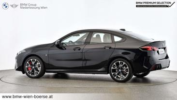 BMW 218d — photo 4