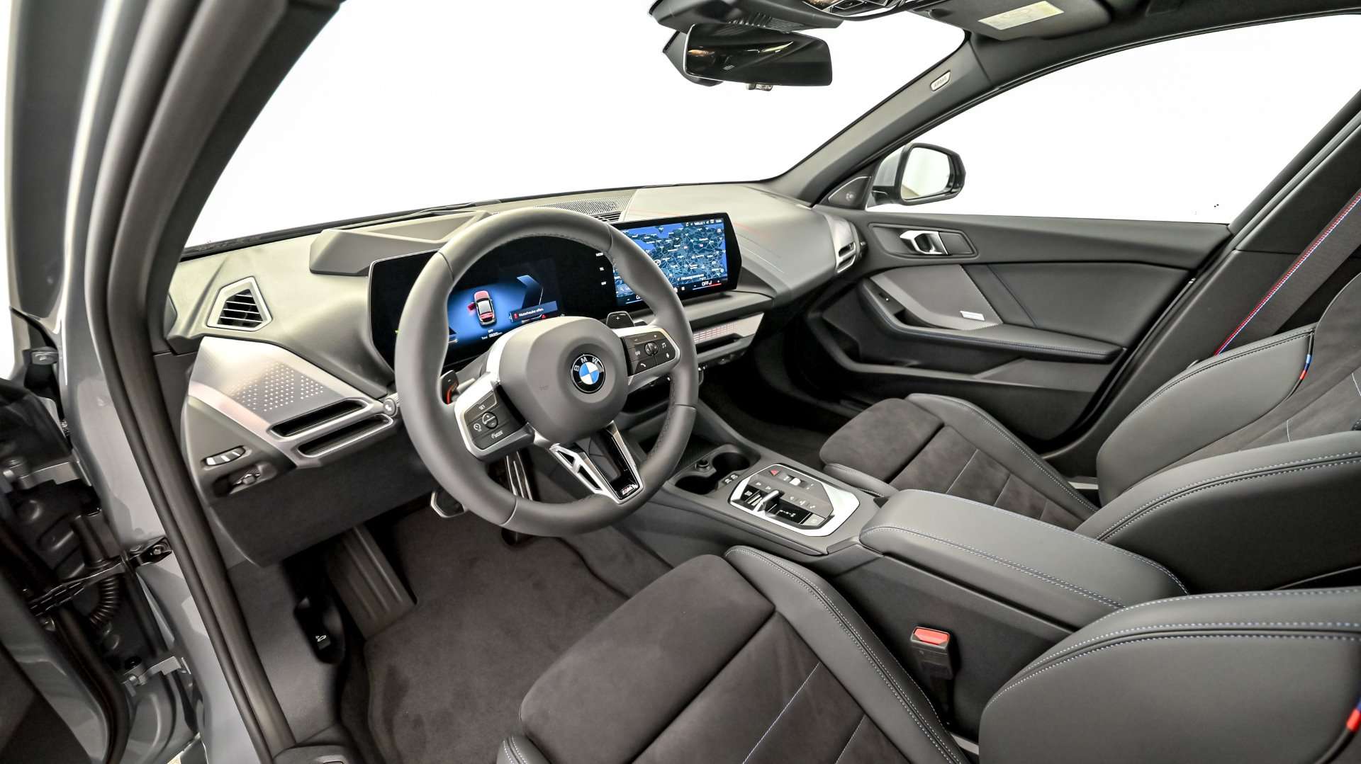 BMW 120i - 2025 - Joinsteer - #18