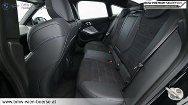 BMW 218d — photo 12
