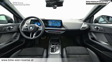BMW 218d — photo 13
