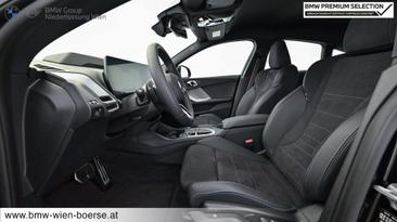 BMW 218d — photo 19