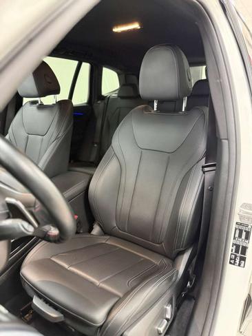 BMW X3 M40d — photo 8
