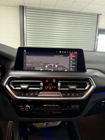 BMW X3 M40d — photo 18