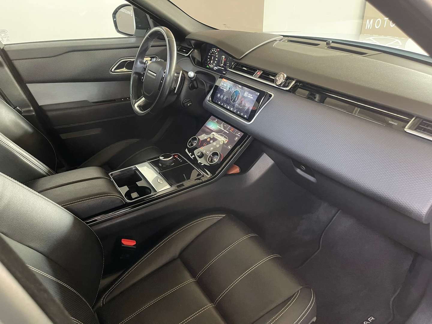 Land Rover Range Rover Velar D240 R-Dynamic S - 2020 - Joinsteer - #12