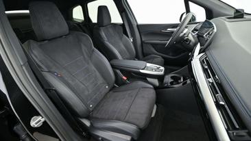 BMW 218i — photo 34