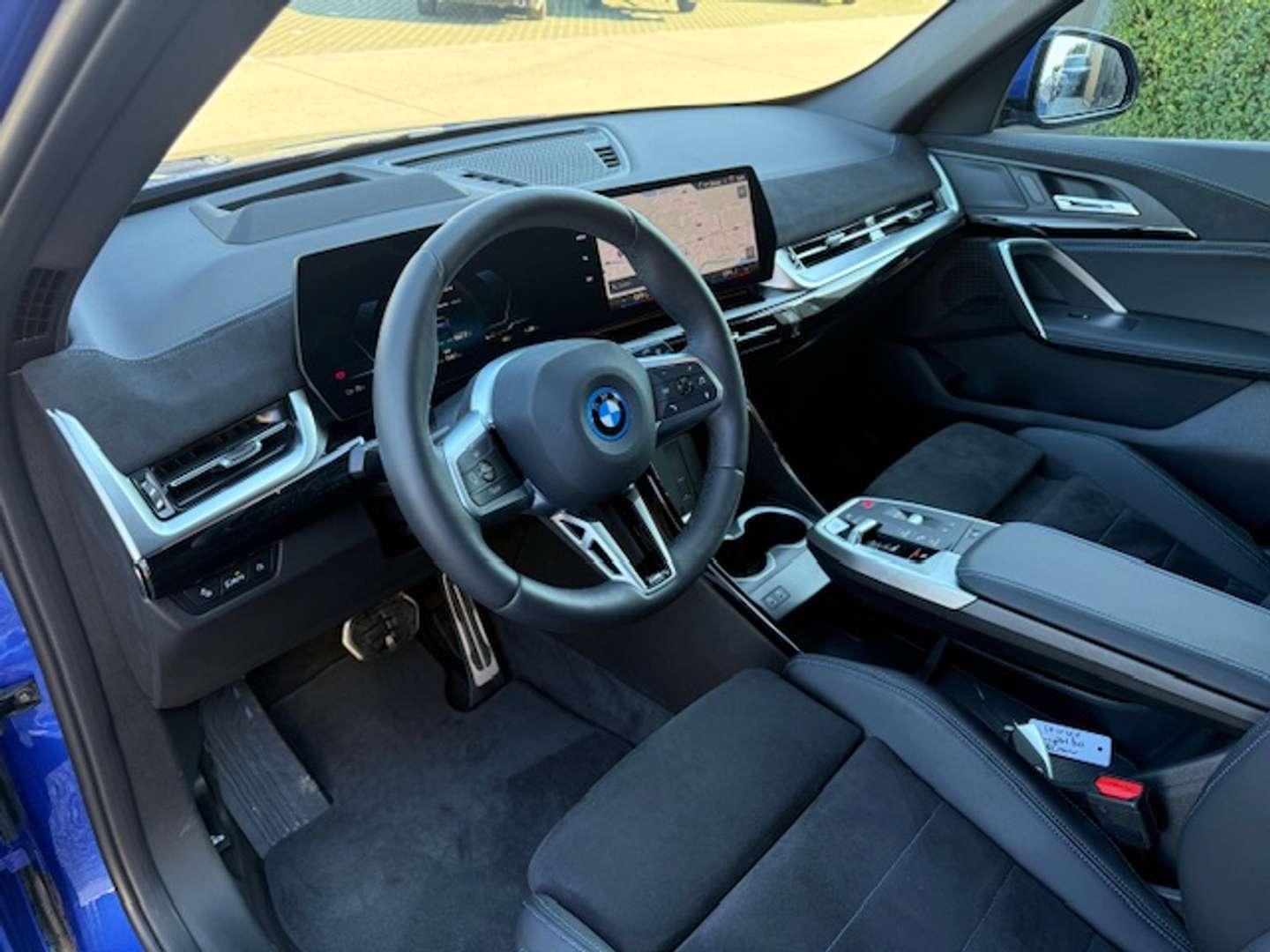 BMW IX1 M Sport EDrive20 - 2025 - Joinsteer - #14