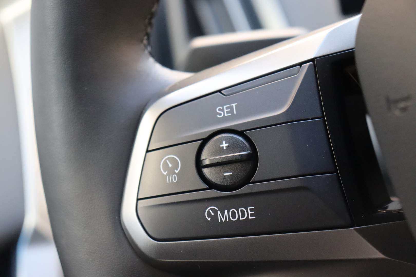 BMW IX M Sport XDrive60 - 2025 - Joinsteer - #17